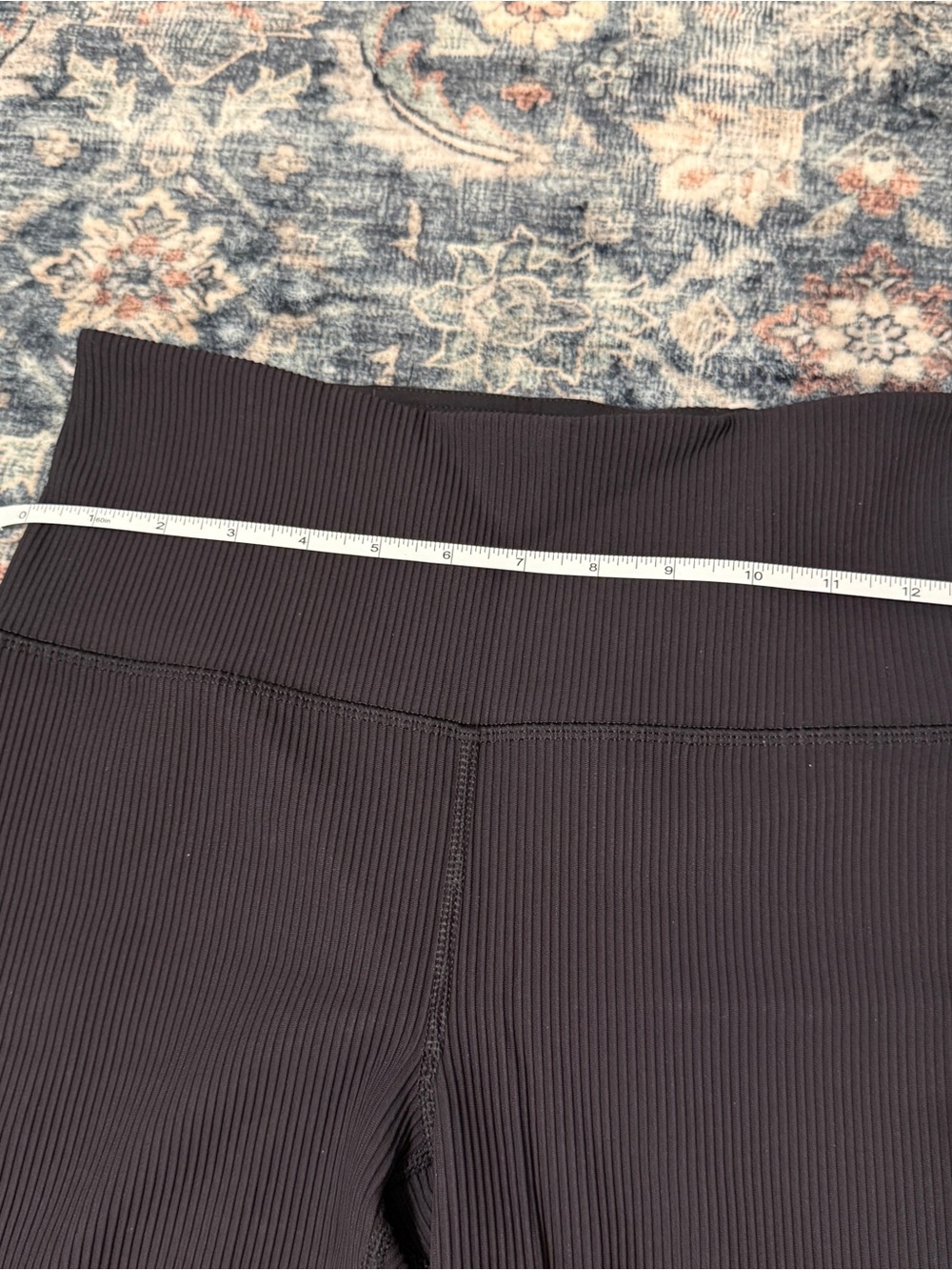 π¦ Athleta| Like-New Elation Rib Tight Leggings Black Size M High Rise Ribbed - Picture 9 of 9